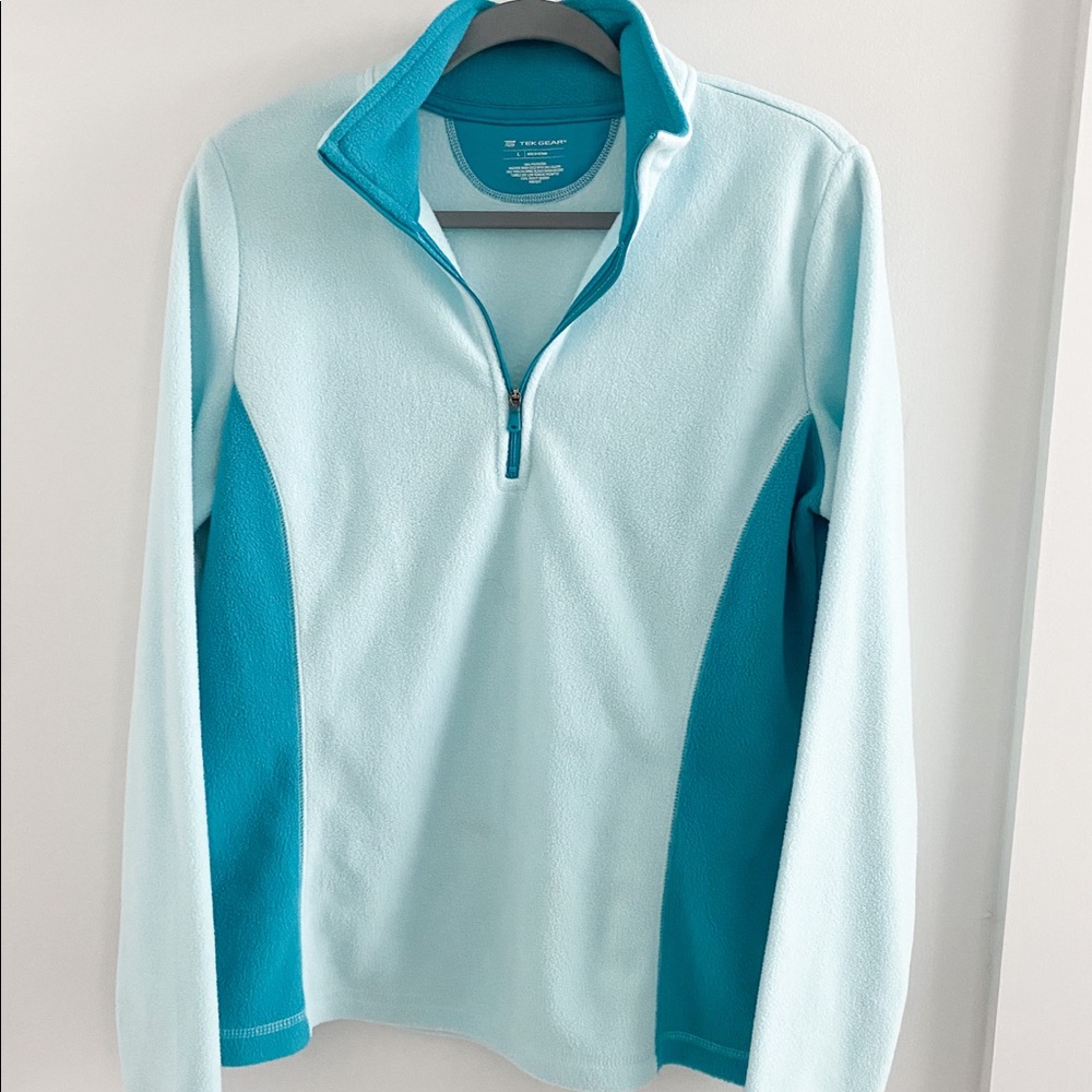 Tek Gear Teal Pullover Like New Size L